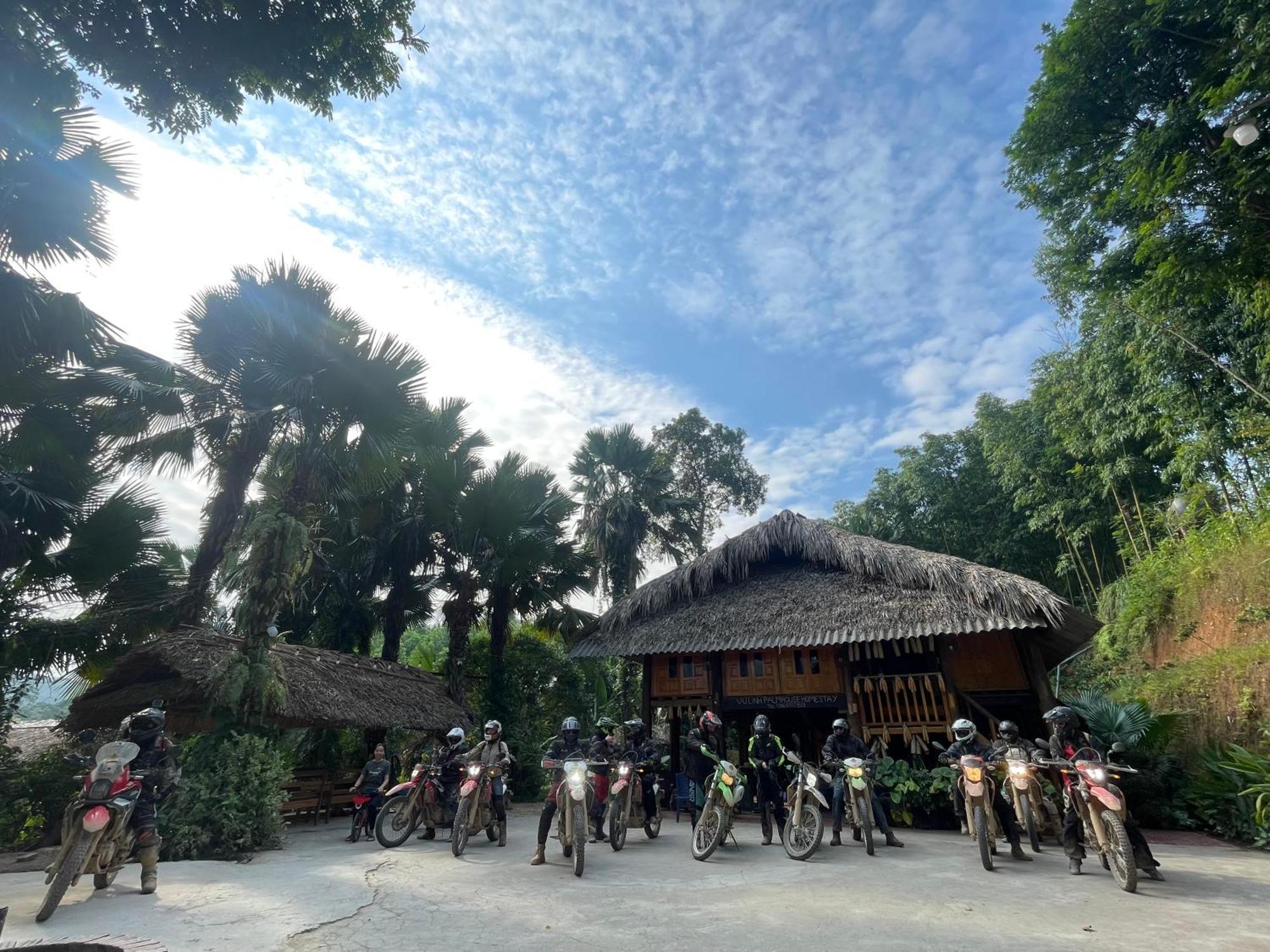 Vu Linh Palm House Homestay - Bungalow Yen Bai Exterior photo